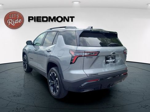 Used 2026 Chevrolet Equinox RS w/ Convenience Package III FWD image 8