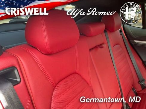 New 2025 Alfa Romeo Stelvio Sprint AWD/4WD image 42