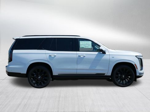 New 2026 Cadillac Escalade Platinum Sport AWD/4WD image 6