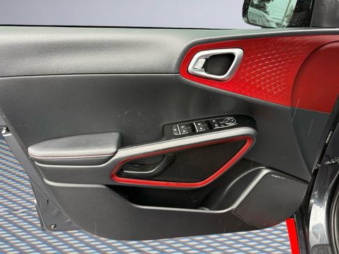 Used 2020 Kia Soul GT-Line Turbo FWD image 20