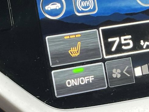 Used 2023 Subaru Ascent Limited image 14