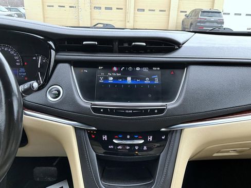 Used 2019 Cadillac XT5 Luxury image 13