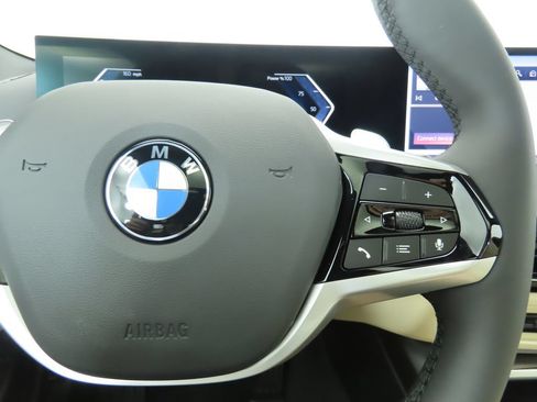 Used 2026 BMW 430i Coupe w/ Premium Package RWD image 13