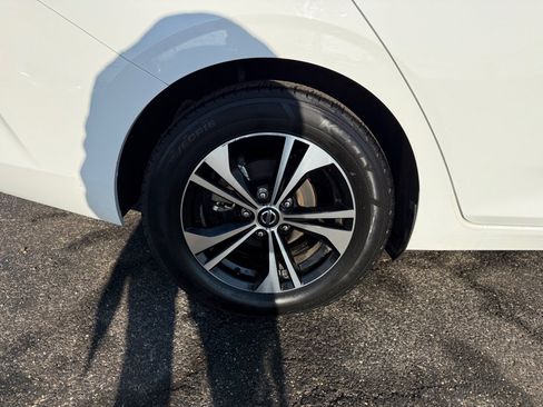 Used 2023 Nissan Sentra SV image 30