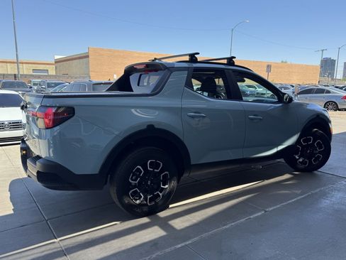 Used 2023 Hyundai Santa Cruz SEL Premium image 4