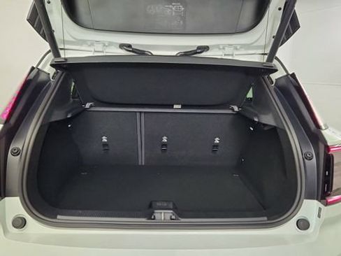 New 2026 Volvo EX30 Plus w/ Protection Package AWD/4WD image 34
