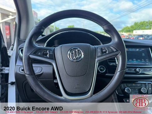 Used 2020 Buick Encore Preferred AWD/4WD image 17