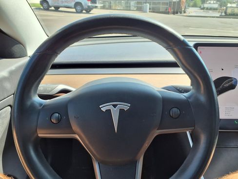 Used 2019 Tesla Model 3 AWD/4WD image 16