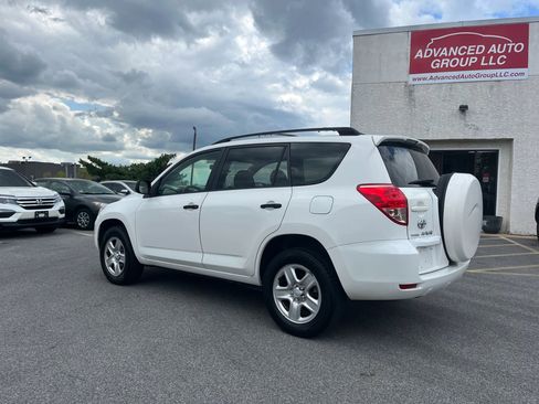 Used 2008 Toyota RAV4 4WD image 4