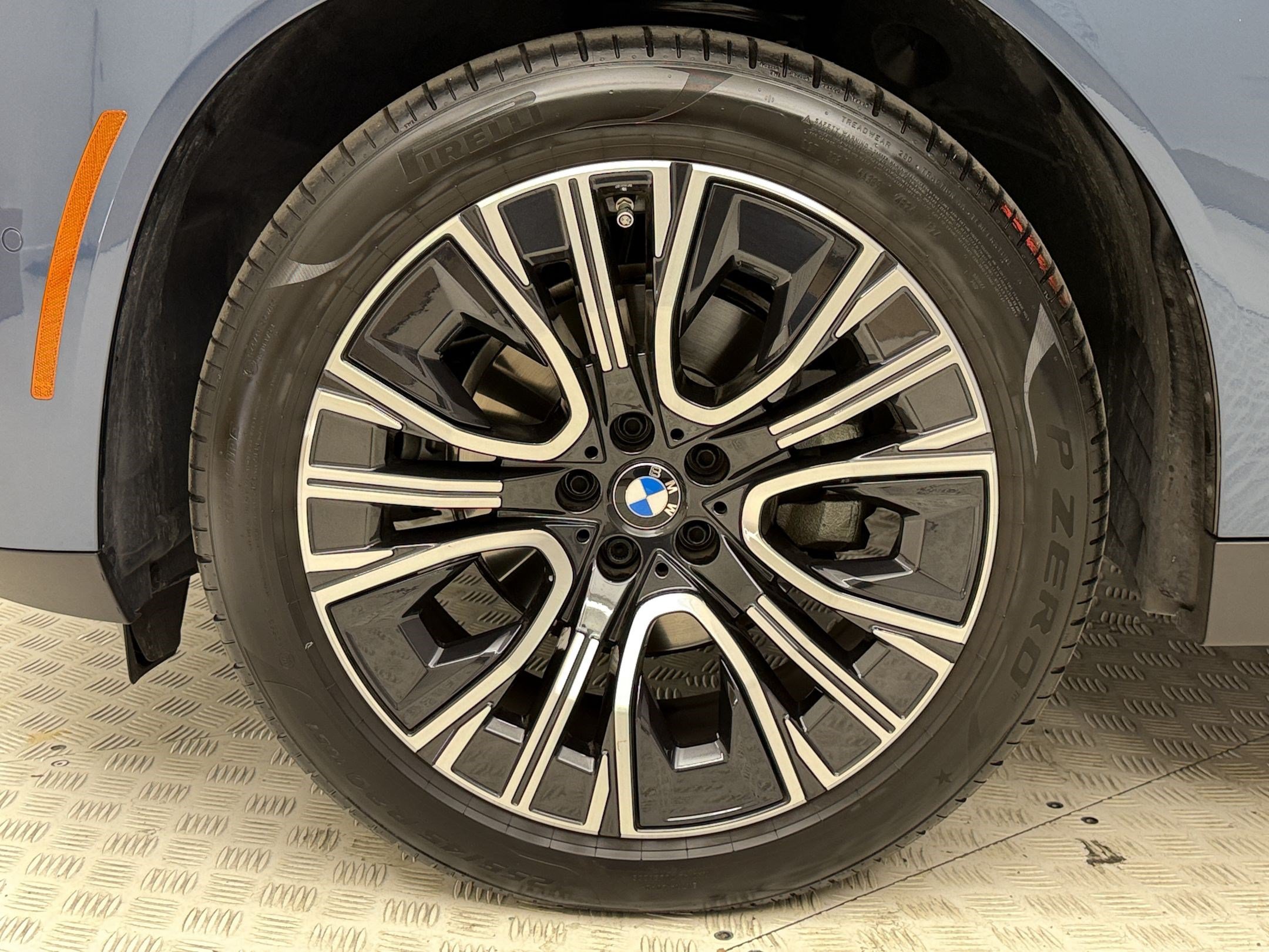 Used 2026 BMW X3 xDrive30i w/ Premium Package AWD/4WD image 13