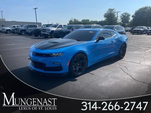 Used 2022 Chevrolet Camaro SS RWD image 1