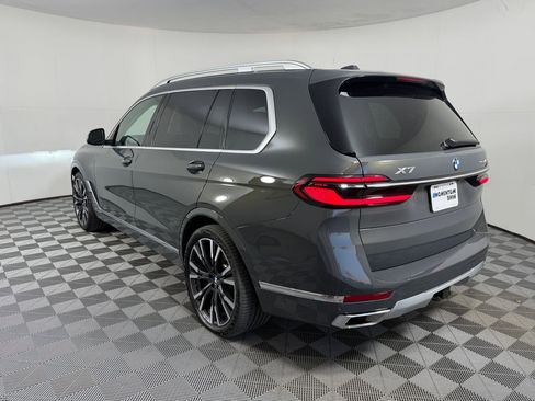 Used 2026 BMW X7 xDrive40i AWD/4WD image 3