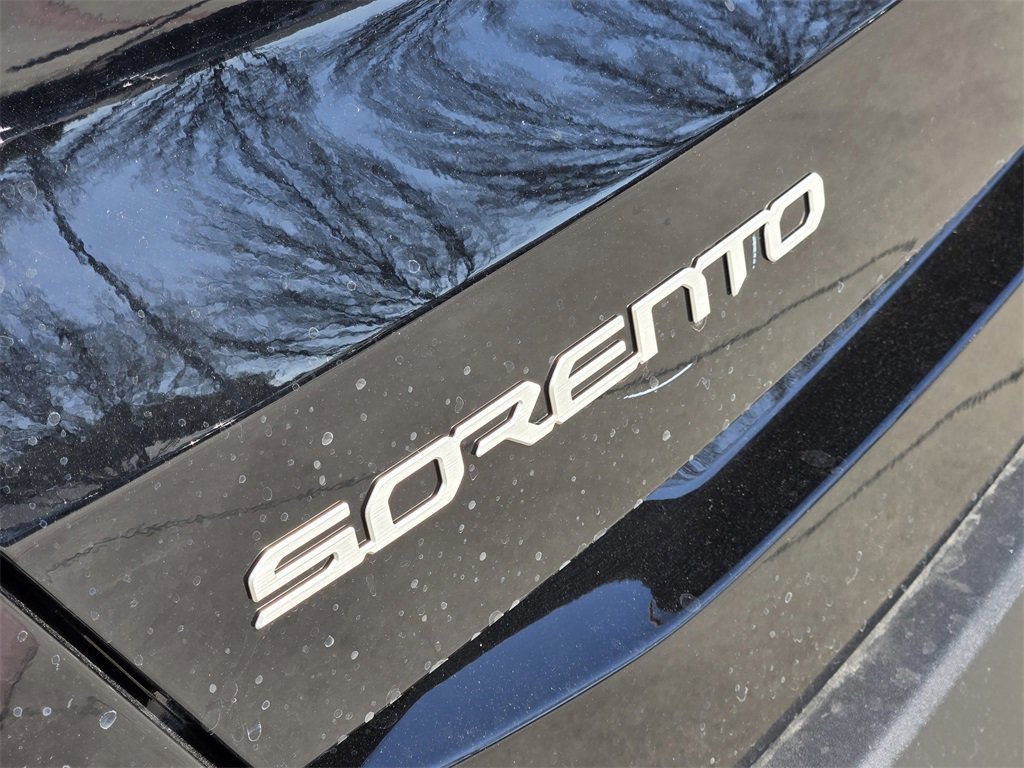 New 2026 Kia Sorento S FWD image 8