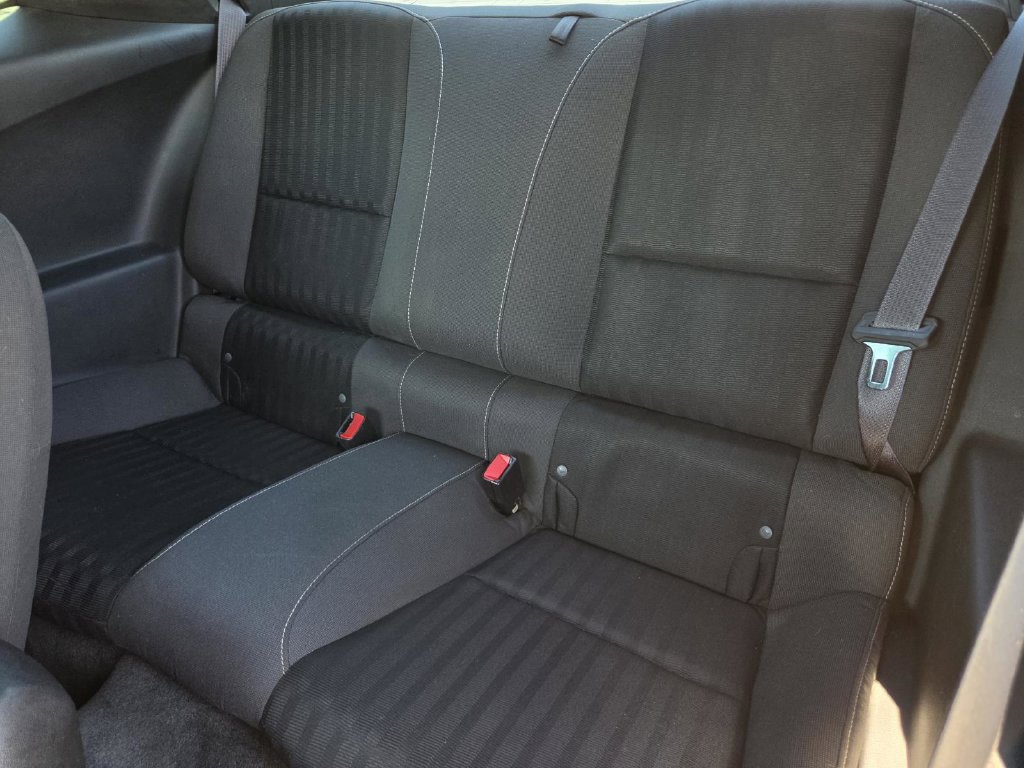 Used 2015 Chevrolet Camaro LS RWD image 10