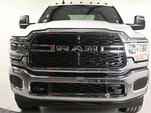 New 2024 RAM 2500 Tradesman w/ Chrome Appearance Group image 3