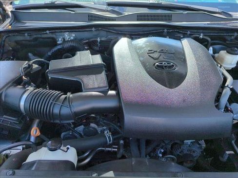 Certified 2021 Toyota Tacoma SR AWD/4WD image 21