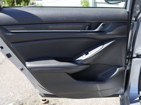 Used 2021 Honda Accord EX-L image 26