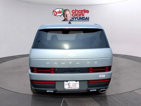New 2026 Hyundai Santa Fe SE FWD image 4