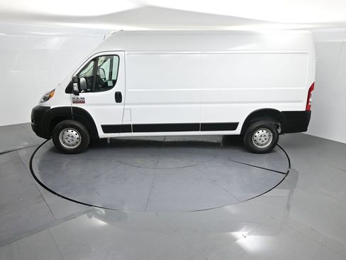 Used 2022 RAM ProMaster 2500 image 51