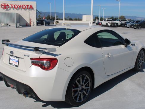 Used 2017 Subaru BRZ Limited w/ Performance Package RWD image 3