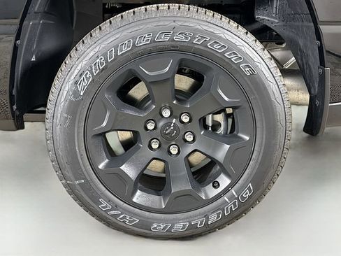 New 2026 RAM 1500 Express AWD/4WD image 28