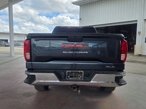 Used 2019 GMC Sierra 1500 SLE w/ SLE Value Package image 4