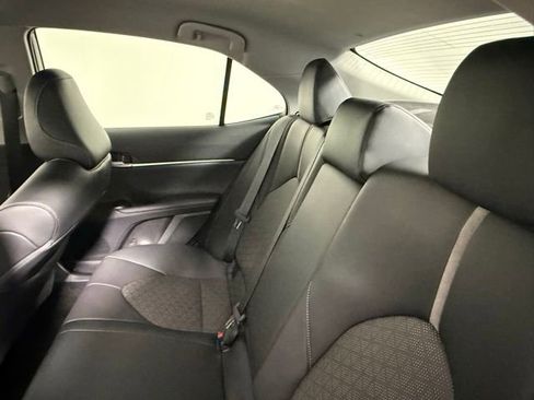 Used 2022 Toyota Camry XSE image 38