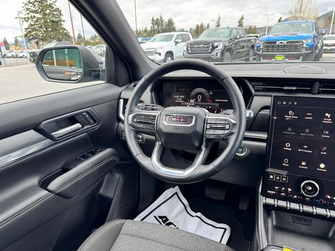 Used 2025 GMC Terrain Elevation image 21