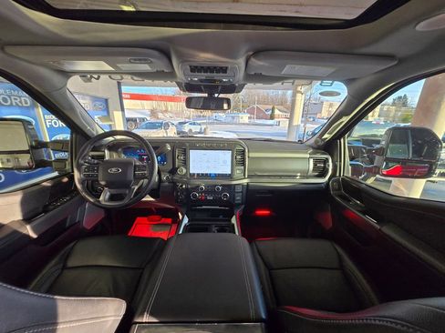 Used 2024 Ford F250 Lariat w/ Lariat Ultimate Package image 21