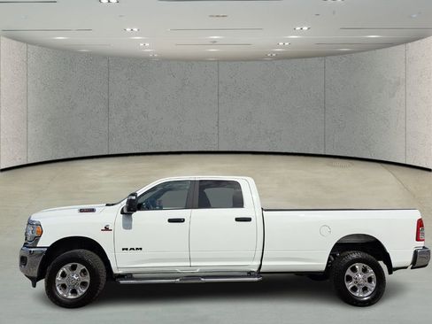Used 2024 RAM 2500 Big Horn AWD/4WD image 8