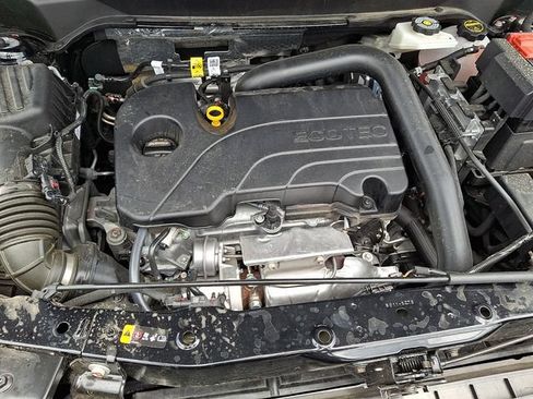 Used 2026 Chevrolet Equinox LT FWD image 28
