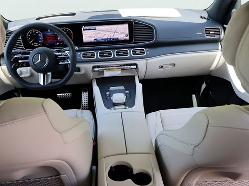 New 2026 Mercedes-Benz GLS 450 4MATIC image 14