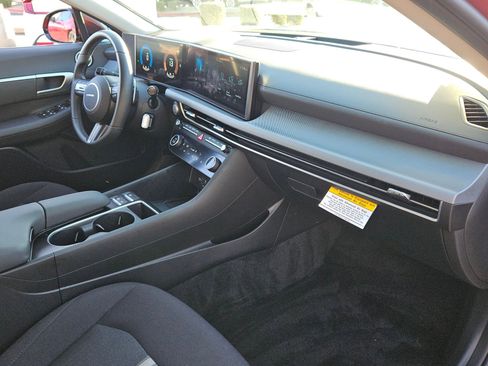Used 2025 Hyundai Sonata SEL image 22