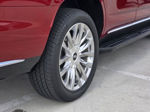 Certified 2023 Cadillac Escalade Premium Luxury RWD image 12