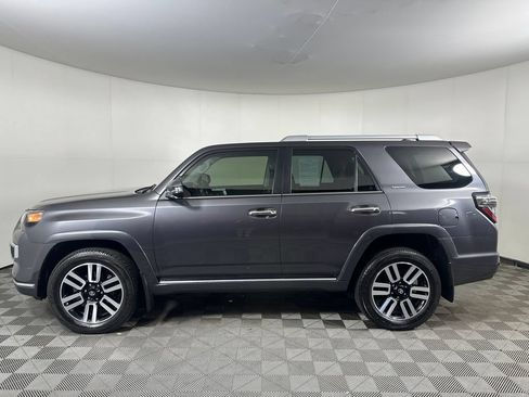 Used 2023 Toyota 4Runner Limited AWD/4WD image 2