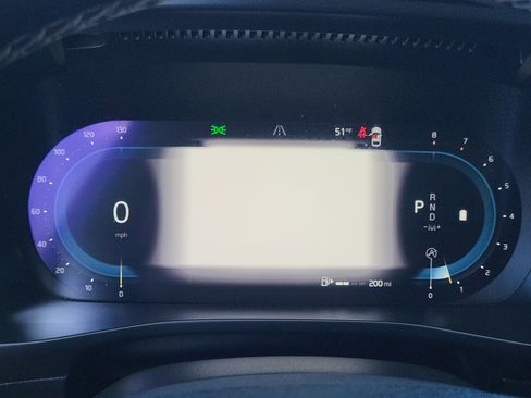 Certified 2023 Volvo XC40 B5 Plus w/ Protection Package Premier image 13