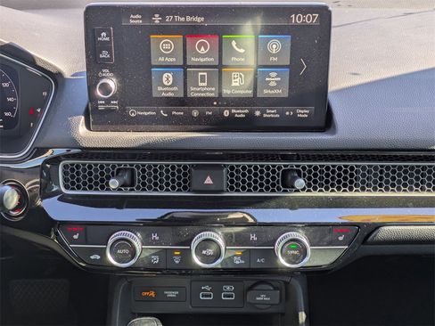 Used 2022 Honda Civic Touring image 19