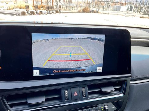 Used 2025 Lexus ES 300h w/ Premium Package image 24