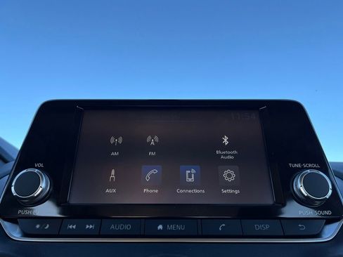 New 2025 Nissan Sentra S image 8