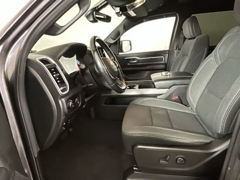 Used 2022 RAM 1500 Big Horn AWD/4WD image 11