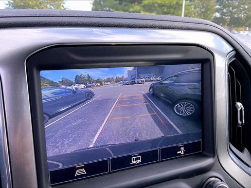 Used 2021 Chevrolet Silverado 1500 LT Trail Boss w/ Convenience Package II AWD/4WD image 25