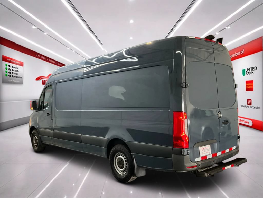 Used 2019 Mercedes-Benz Sprinter 170 image 5