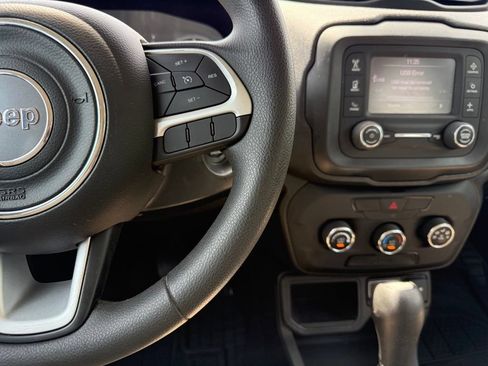 Used 2018 Jeep Renegade Sport w/ Power & Air Group FWD image 14