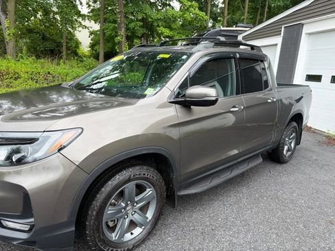 Used 2023 Honda Ridgeline RTL-E image 2