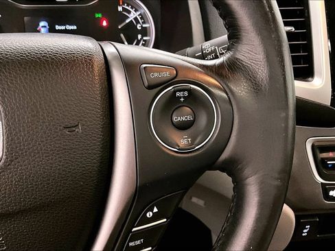 Used 2018 Honda Pilot EX-L image 12