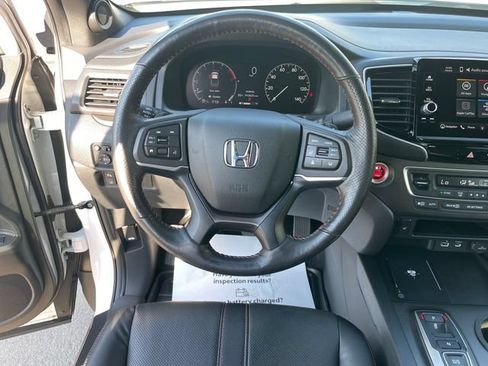Used 2025 Honda Ridgeline TrailSport image 23