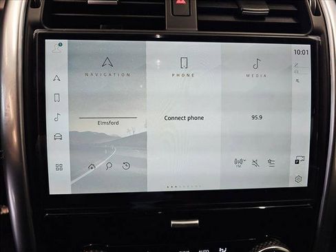 New 2025 Land Rover Discovery Dynamic SE AWD/4WD image 24