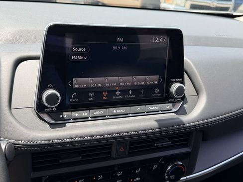 Certified 2026 Nissan Rogue S FWD image 20
