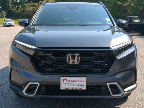 Used 2025 Honda CR-V Sport Touring image 8