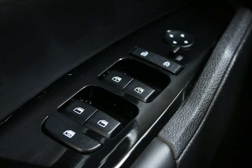 Used 2023 Kia Sportage X-Line w/ X-Line Premium Package AWD/4WD image 19